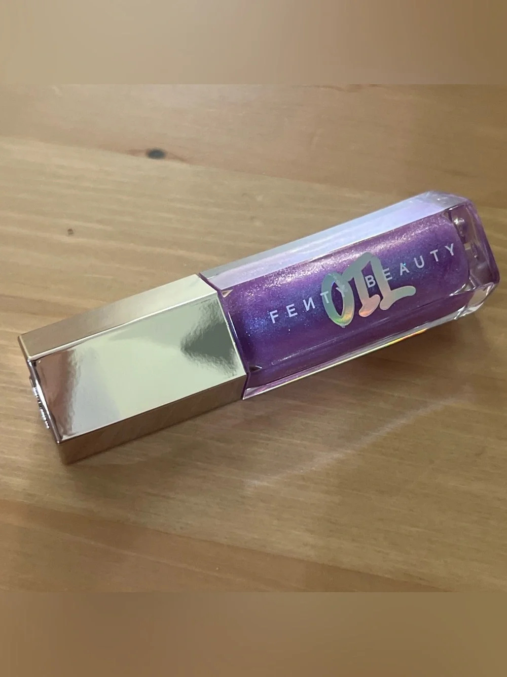 Fenty Beauty Gloss Bomb Oil in Miss Jellyfish